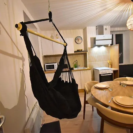 Apartment Le Sanctuaire Hirson, Privatif, Sauna